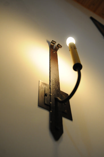 3" Wide Primitive Wall Sconce