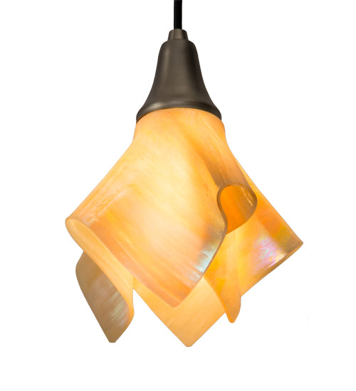 10"W Metro D'Oro Handkerchief Pendant