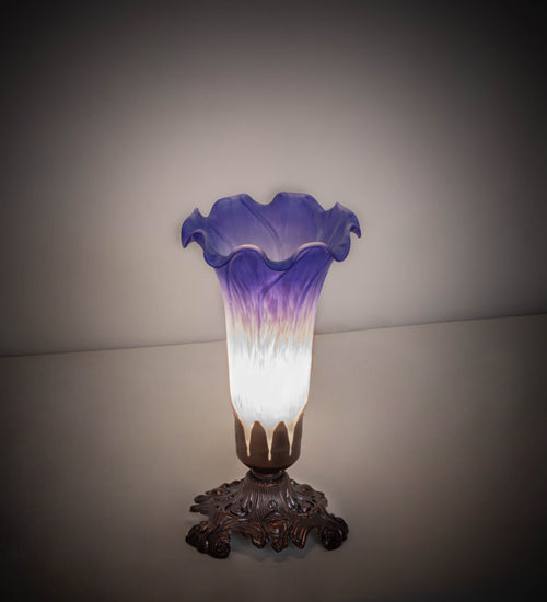 8" High Blue/White Pond Lily Victorian Mini Lamp