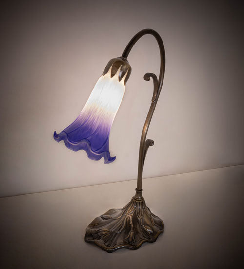 15" High Blue/White Tiffany Pond Lily Accent Lamp