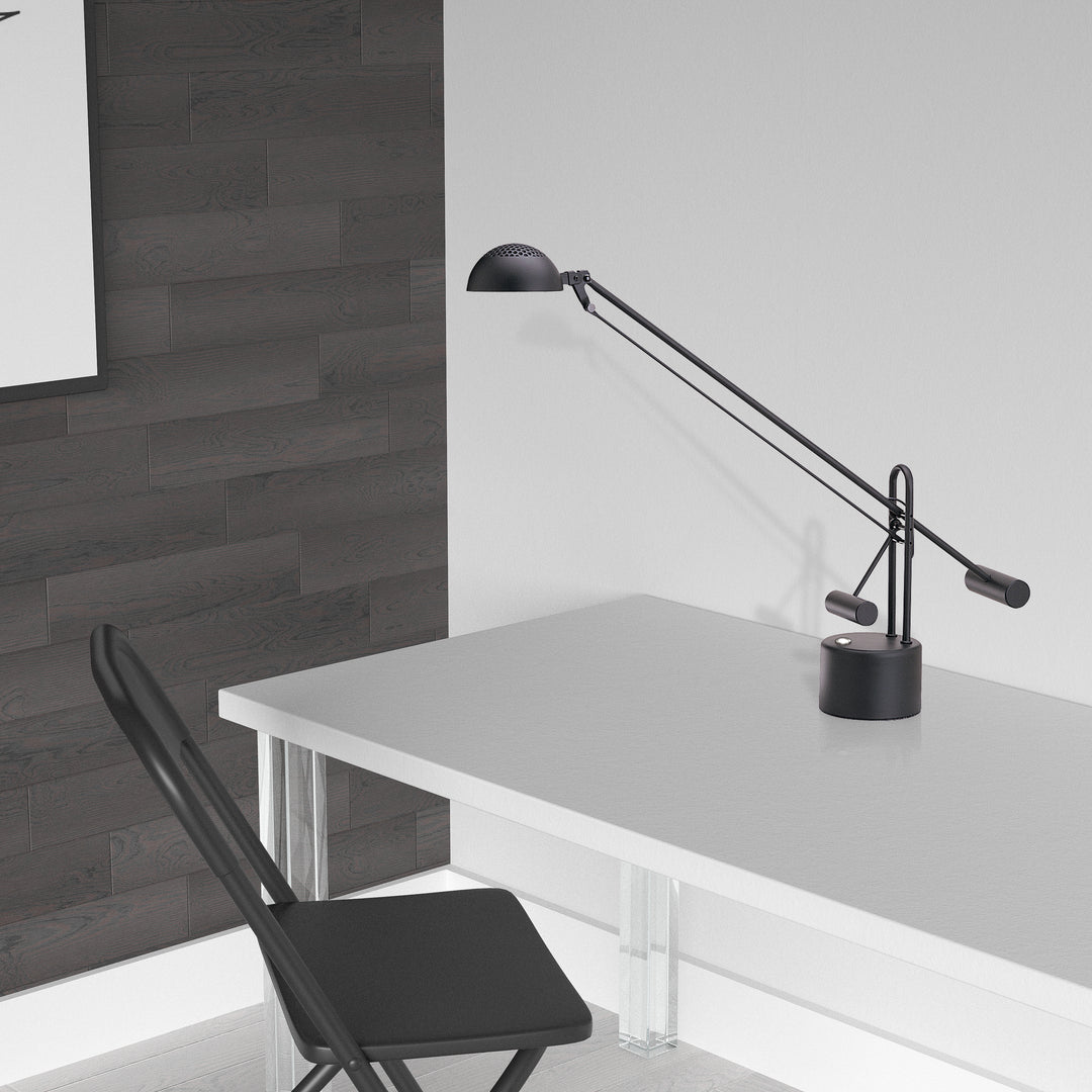 Dainolite 8W LED Desk Lamp, Black Finish