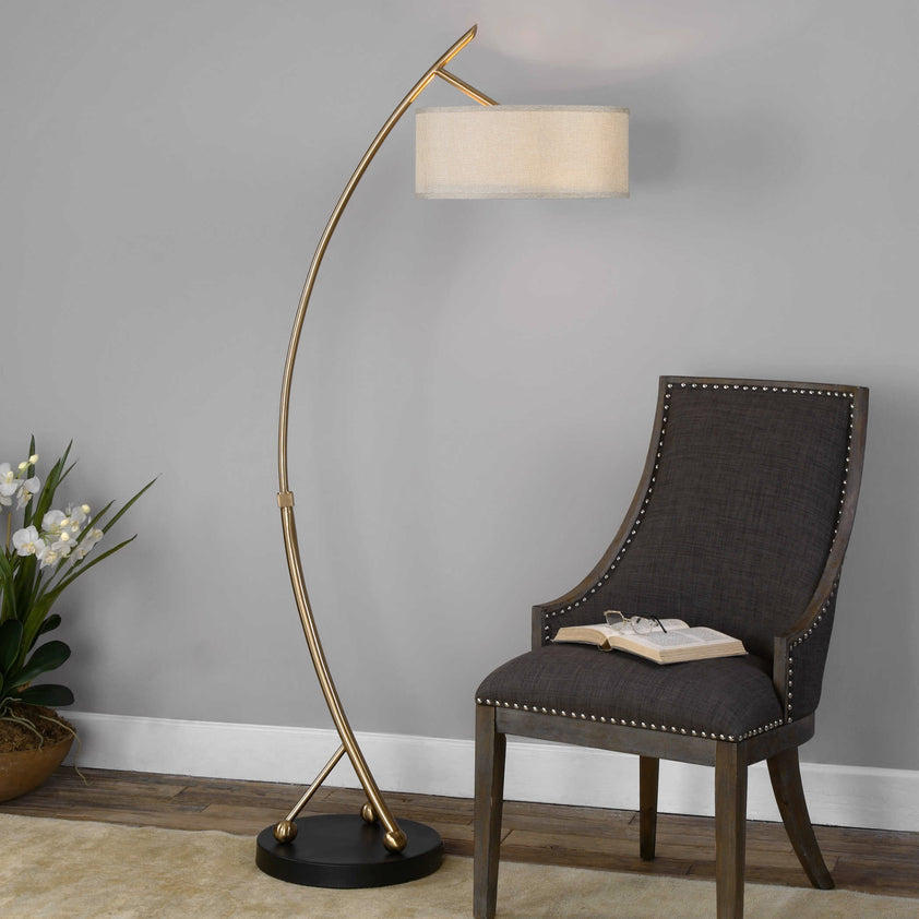 Vardar Curved Brass Floor Lamp